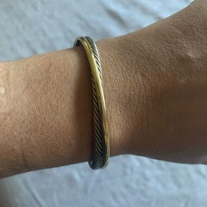 COPY - Crossover over cuff with gold